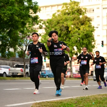 Runner Photo 4151446