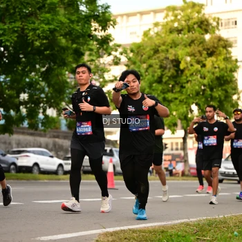 Runner Photo 4151451