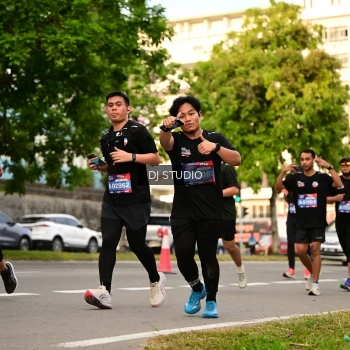Runner Photo 4151458