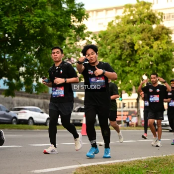 Runner Photo 4151466
