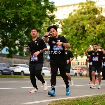 Runner Photo 4151473
