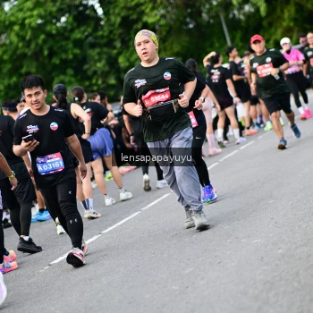 Runner Photo 4151484