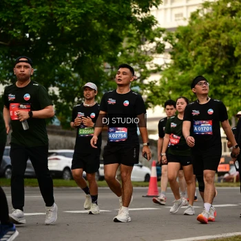 Runner Photo 4151494