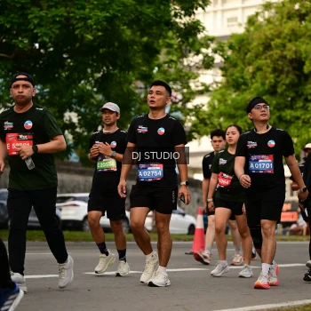 Runner Photo 4151501
