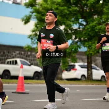Runner Photo 4151520