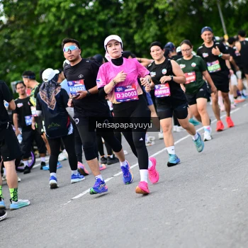 Runner Photo 4151533