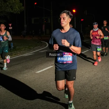 Runner Photo 4151542