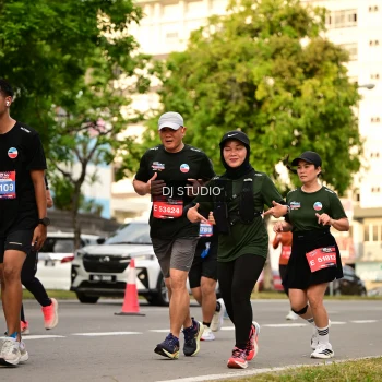 Runner Photo 4151572