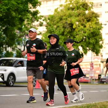 Runner Photo 4151589