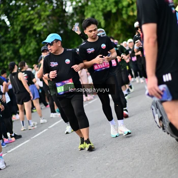 Runner Photo 4151598