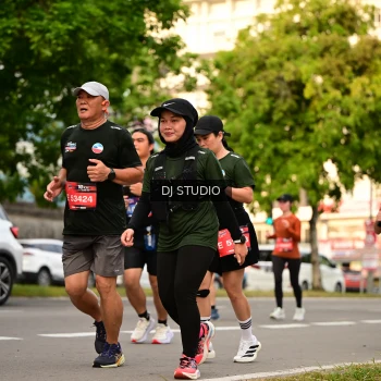 Runner Photo 4151607