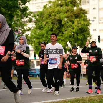 Runner Photo 4151636