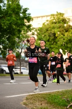 Runner Photo 4151711