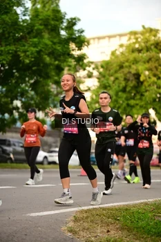 Runner Photo 4151718