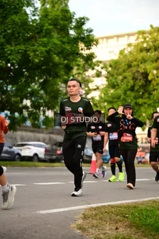 Runner Photo 4151748
