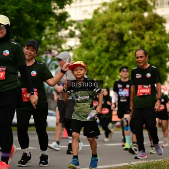Runner Photo 4151756
