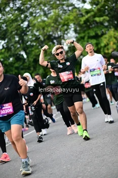 Runner Photo 4151762