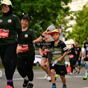 Runner Photo 4151767