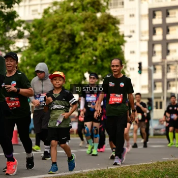 Runner Photo 4151815