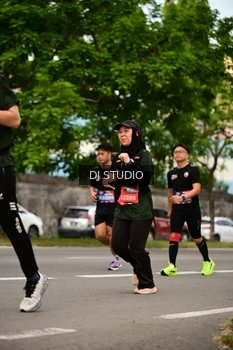 Runner Photo 4151821