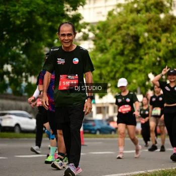 Runner Photo 4151824