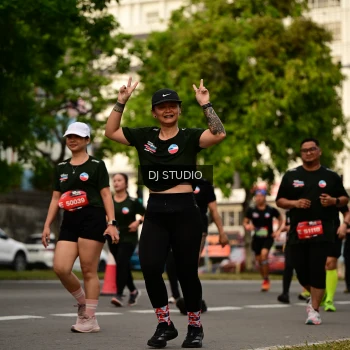 Runner Photo 4151870
