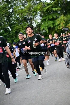 Runner Photo 4151881