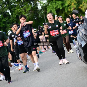 Runner Photo 4151894