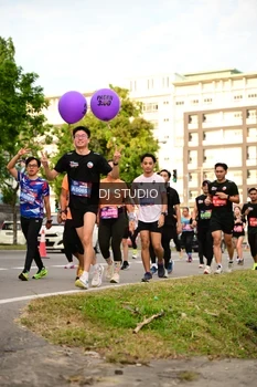 Runner Photo 4151902
