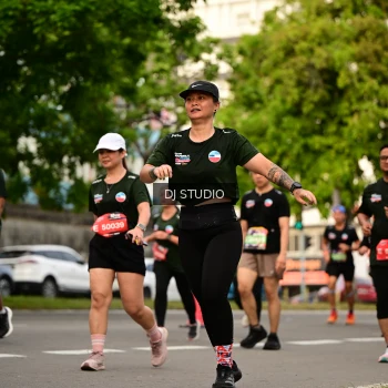 Runner Photo 4151909