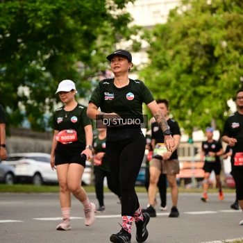 Runner Photo 4151911