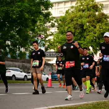Runner Photo 4151949