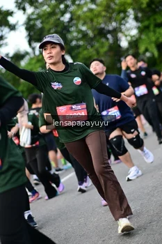 Runner Photo 4151970