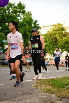 Runner Photo 4151991