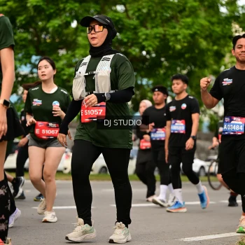 Runner Photo 4151998