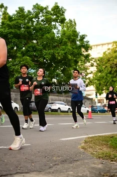 Runner Photo 4152024