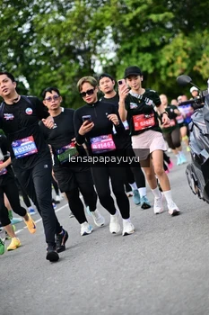 Runner Photo 4152026