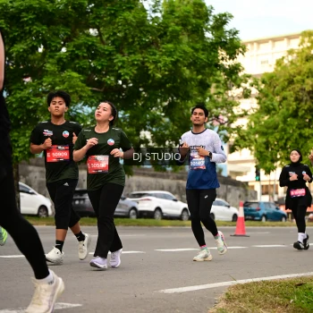 Runner Photo 4152033