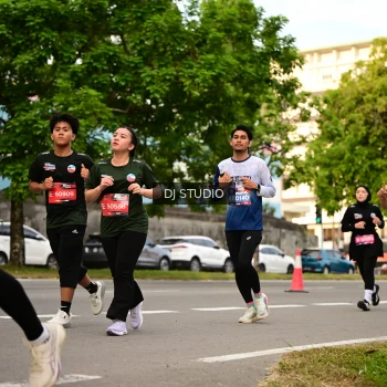 Runner Photo 4152035