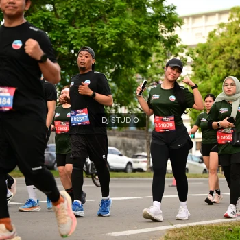 Runner Photo 4152043