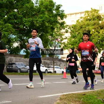 Runner Photo 4152048