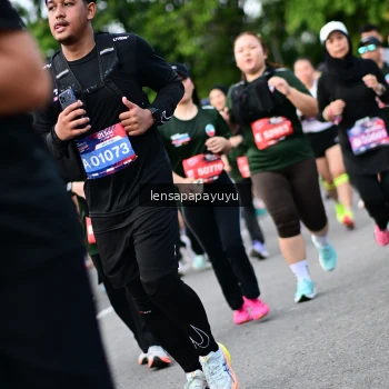 Runner Photo 4152057
