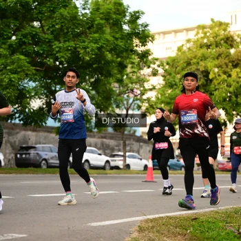 Runner Photo 4152059