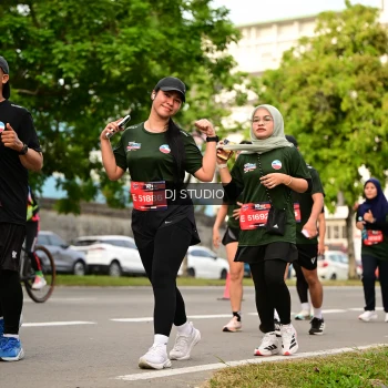 Runner Photo 4152060