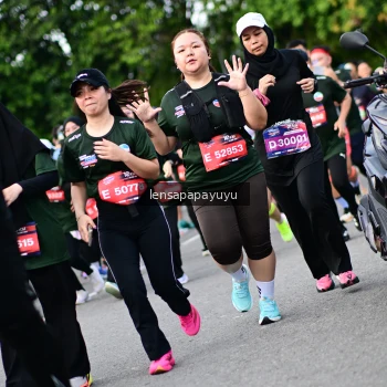Runner Photo 4152065