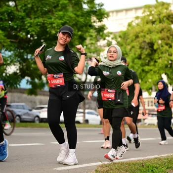 Runner Photo 4152076