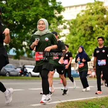 Runner Photo 4152091