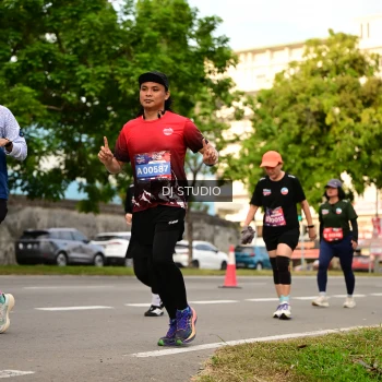 Runner Photo 4152093