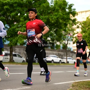 Runner Photo 4152096