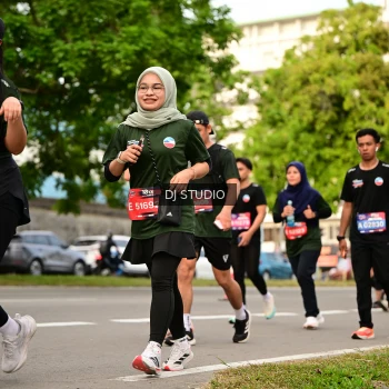 Runner Photo 4152098